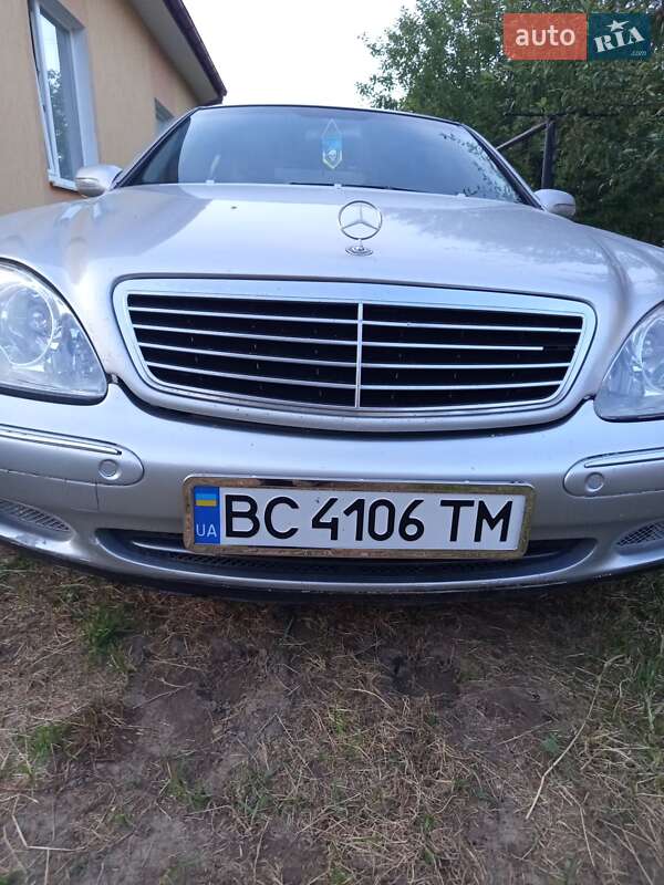 Седан Mercedes-Benz S-Class 2002 в Бориславе