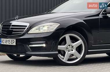 Седан Mercedes-Benz S-Class 2009 в 