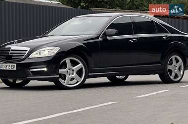 Седан Mercedes-Benz S-Class 2009 в Стрию