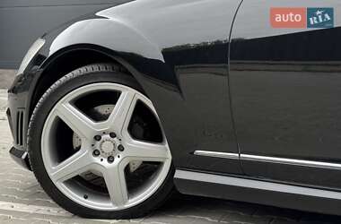 Седан Mercedes-Benz S-Class 2009 в 
