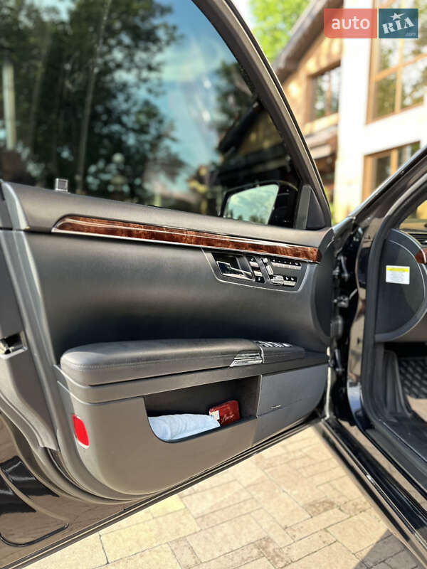 Седан Mercedes-Benz S-Class 2007 в Львові фото 10 Седан Mercedes-Benz S-Class 2007 в Львові