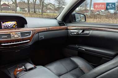 Седан Mercedes-Benz S-Class 2009 в 