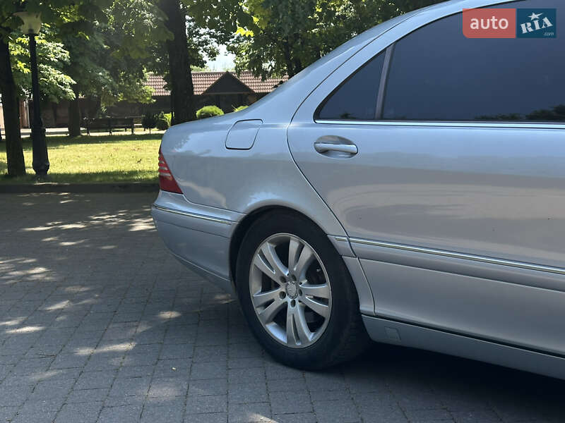 Седан Mercedes-Benz S-Class 2004 в Рожнятове