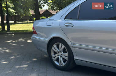 Седан Mercedes-Benz S-Class 2004 в 