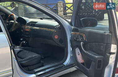 Седан Mercedes-Benz S-Class 2004 в 