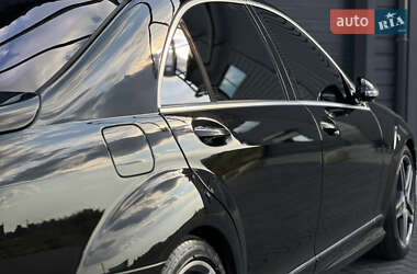 Седан Mercedes-Benz S-Class 2008 в 