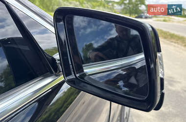 Седан Mercedes-Benz S-Class 2012 в 