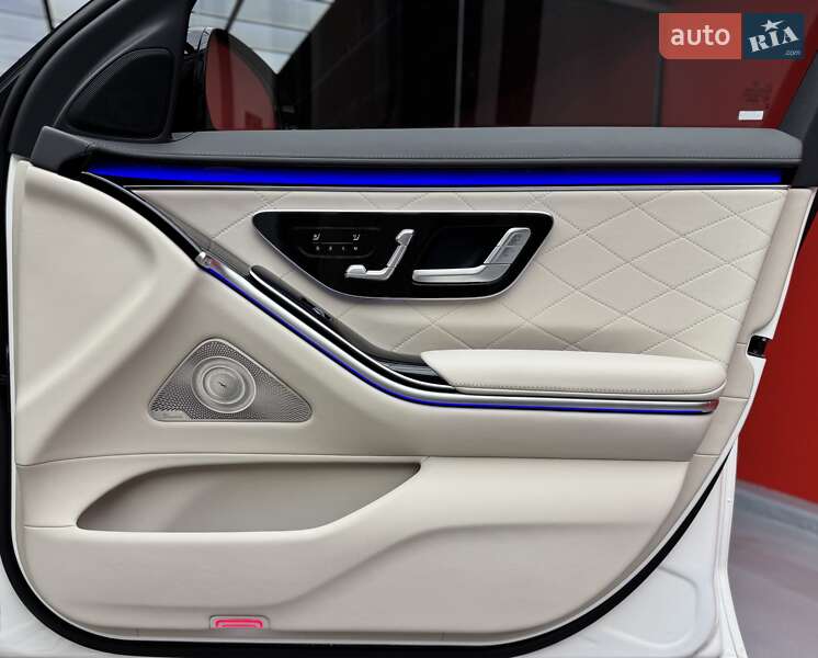 Седан Mercedes-Benz S-Class 2023 в Киеве