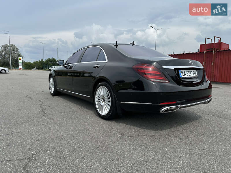 Седан Mercedes-Benz S-Class 2018 в Києві