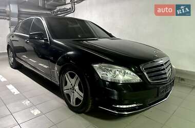 Седан Mercedes-Benz S-Class 2008 в 