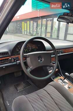 Седан Mercedes-Benz S-Class 1988 в 