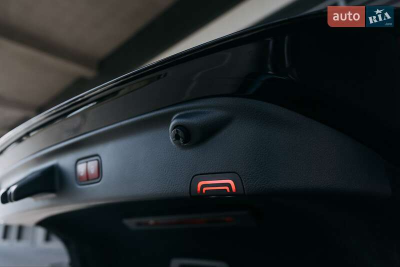 Седан Mercedes-Benz S-Class 2021 в Киеве