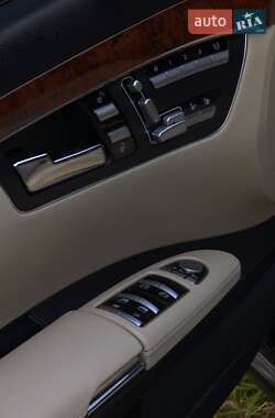 Седан Mercedes-Benz S-Class 2008 в 