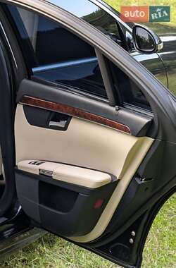 Седан Mercedes-Benz S-Class 2008 в 