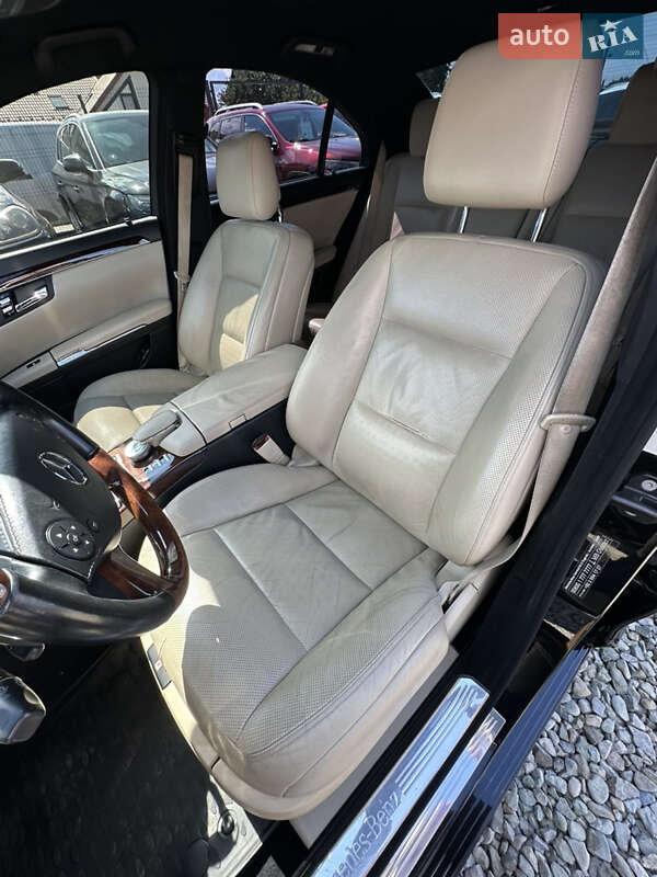 Седан Mercedes-Benz S-Class 2010 в Ивано-Франковске