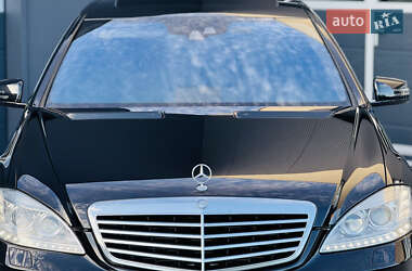 Седан Mercedes-Benz S-Class 2011 в 