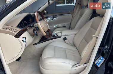 Седан Mercedes-Benz S-Class 2011 в 