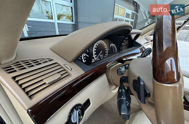 Седан Mercedes-Benz S-Class 2011 в 