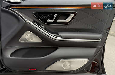 Седан Mercedes-Benz S-Class 2023 в 