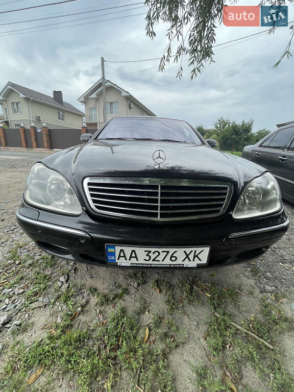 Mercedes-Benz S-Class 1998