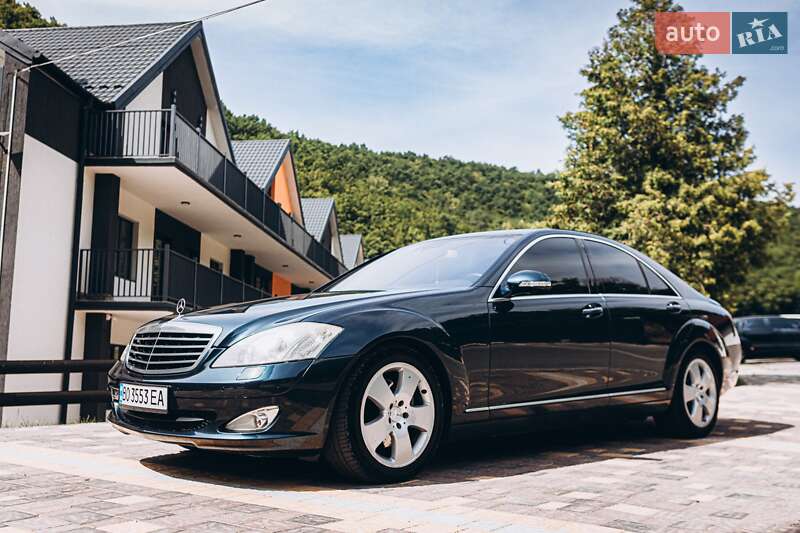 Mercedes-Benz S-Class 2006