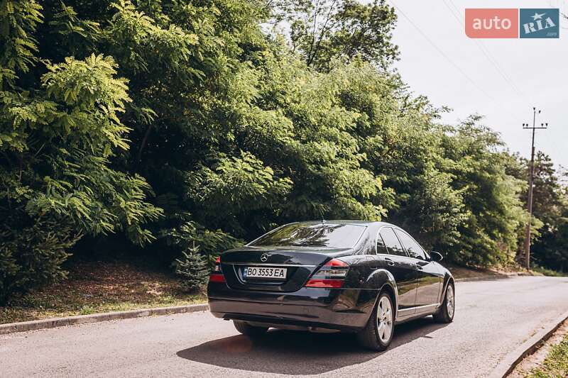 Седан Mercedes-Benz S-Class 2006 в Залещиках