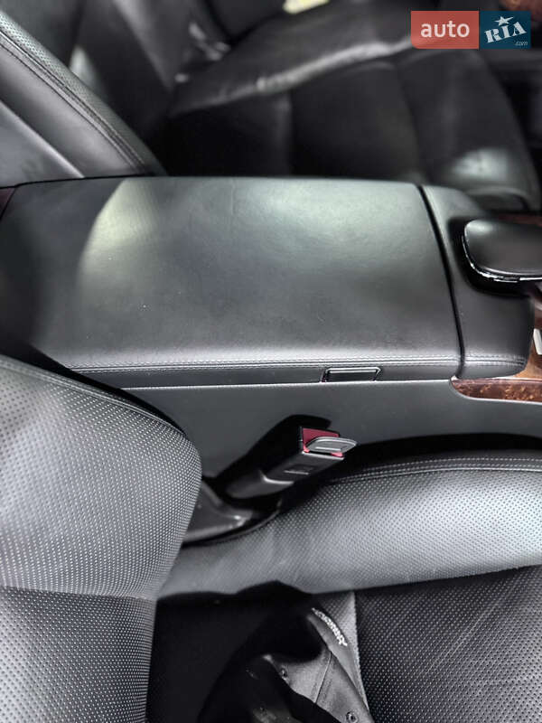 Седан Mercedes-Benz S-Class 2010 в Киеве