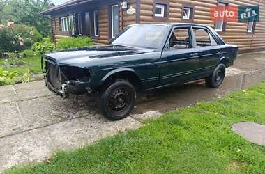 Седан Mercedes-Benz S-Class 1980 в Заре