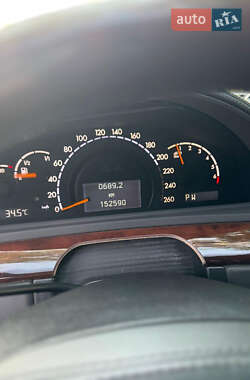 Седан Mercedes-Benz S-Class 2001 в  фото 6 Седан Mercedes-Benz S-Class 2001 в
