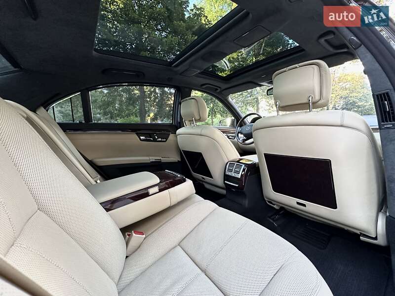 Седан Mercedes-Benz S-Class 2006 в Киеве