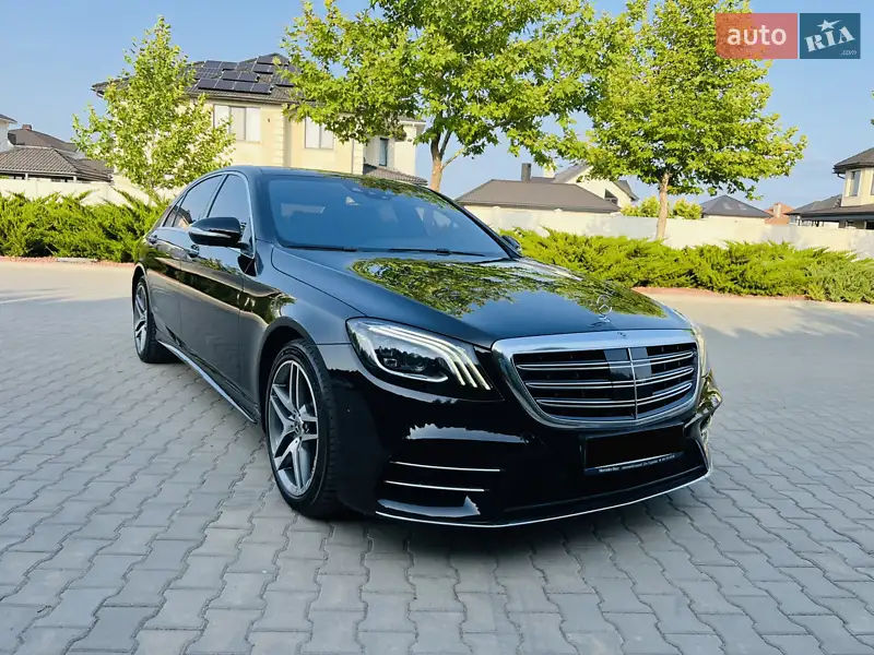 Mercedes-Benz S-Class
