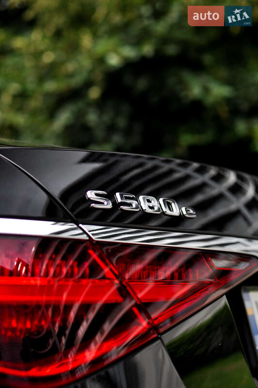 Седан Mercedes-Benz S-Class 2022 в Києві