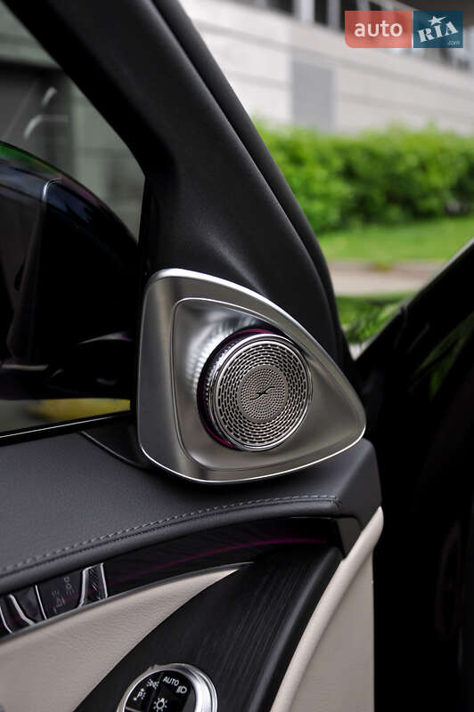 Седан Mercedes-Benz S-Class 2022 в Києві