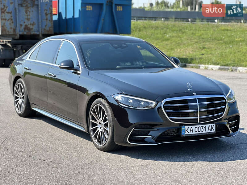 Mercedes-Benz S-Class 2021