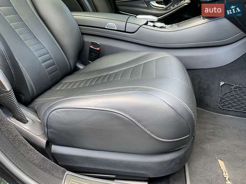 Седан Mercedes-Benz S-Class 2019 в Кривом Роге