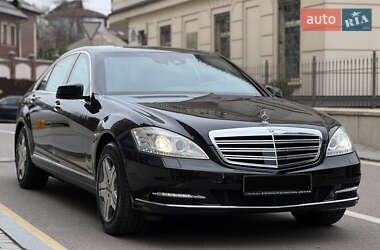 Седан Mercedes-Benz S-Class 2010 в Києві