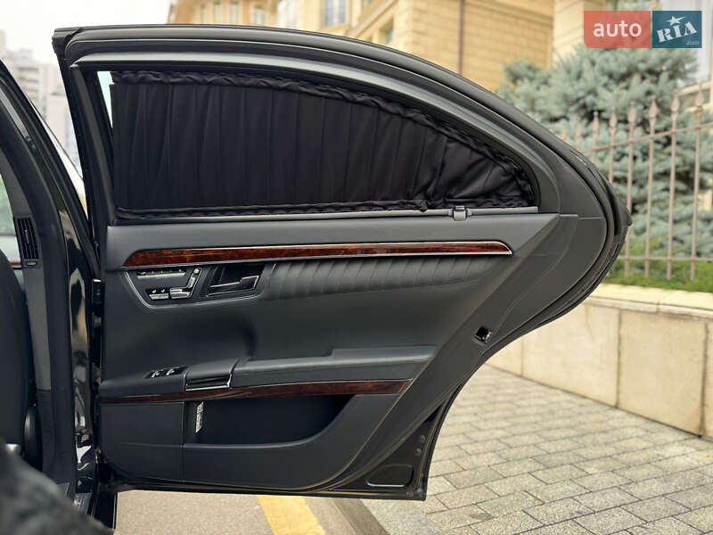 Седан Mercedes-Benz S-Class 2010 в Киеве