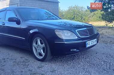 Седан Mercedes-Benz S-Class 2002 в 