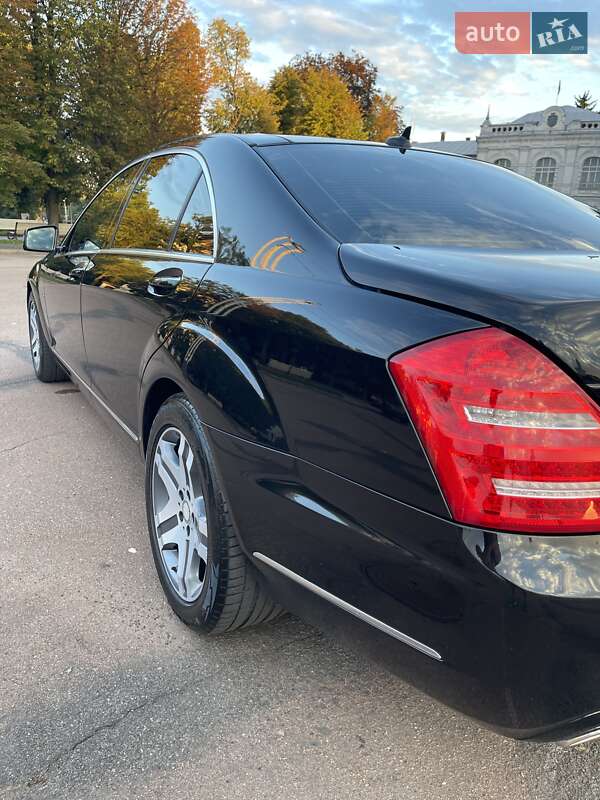 Седан Mercedes-Benz S-Class 2012 в Хмельницькому