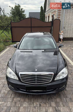 Седан Mercedes-Benz S-Class 2007 в Луцке