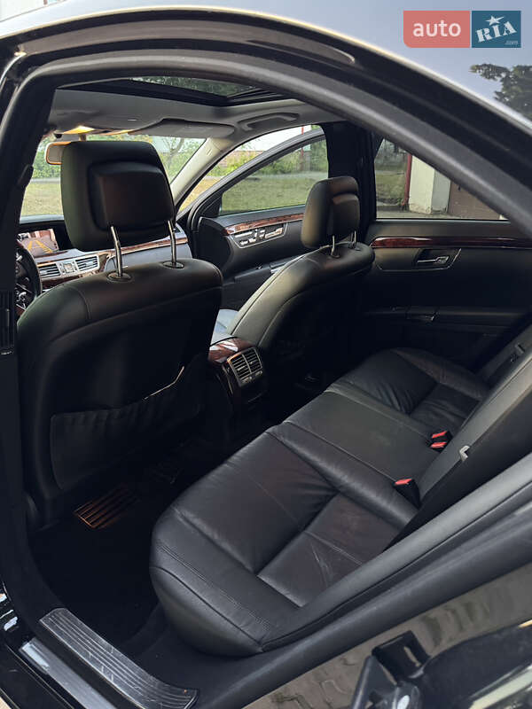 Седан Mercedes-Benz S-Class 2008 в Львове