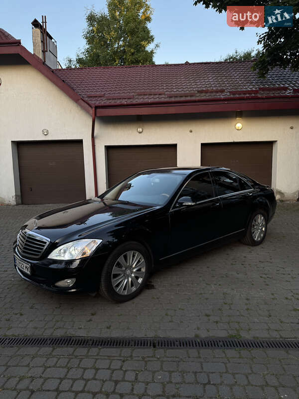 Седан Mercedes-Benz S-Class 2008 в Львове