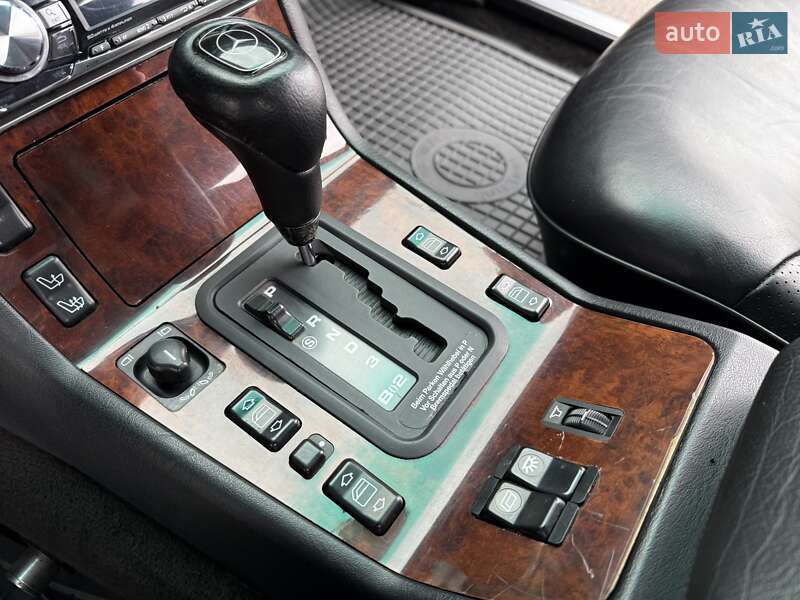 Седан Mercedes-Benz S-Class 1992 в Днепре
