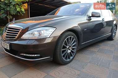 Седан Mercedes-Benz S-Class 2012 в Яготине