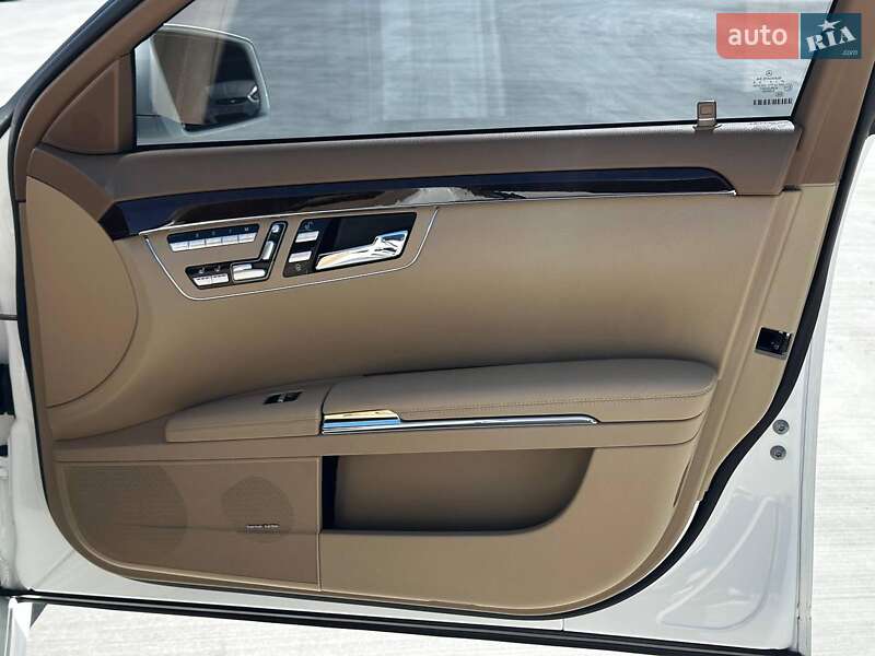 Седан Mercedes-Benz S-Class 2010 в Львові фото 32 Седан Mercedes-Benz S-Class 2010 в Львові