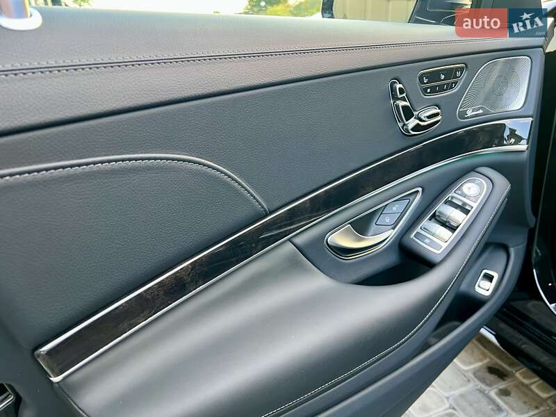 Седан Mercedes-Benz S-Class 2018 в Києві
