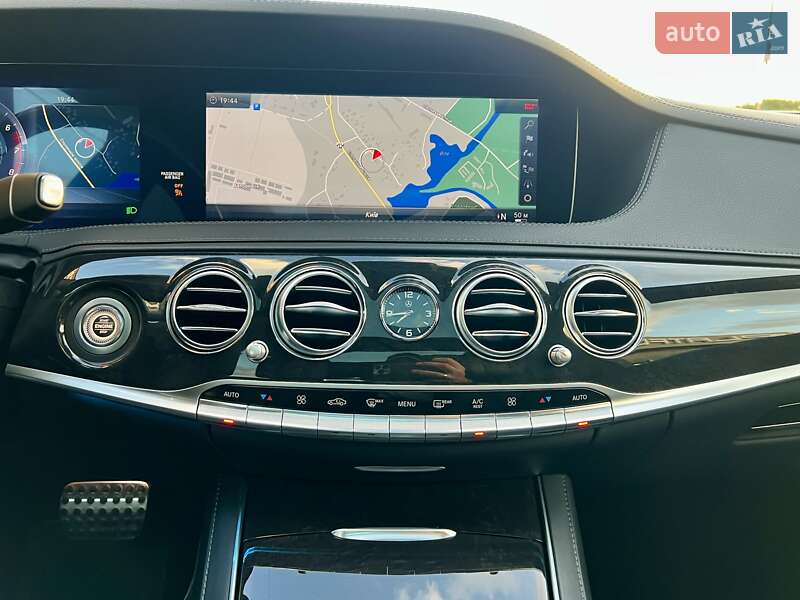 Седан Mercedes-Benz S-Class 2018 в Києві