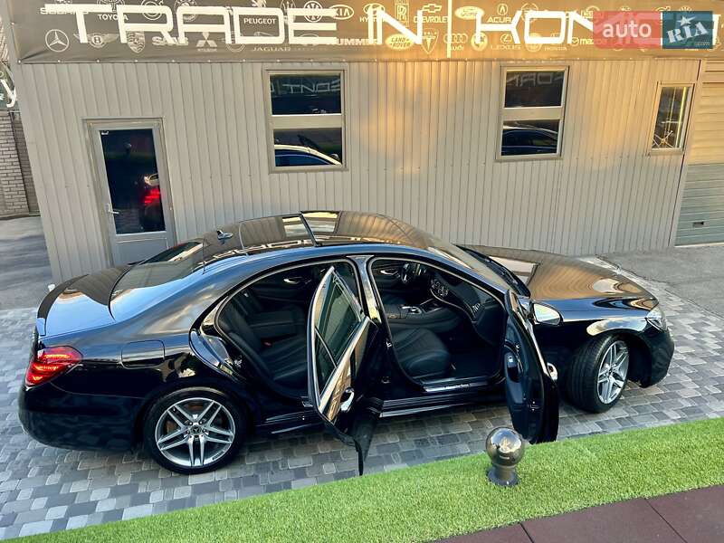 Седан Mercedes-Benz S-Class 2018 в Києві