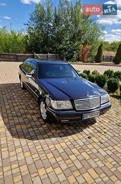 Седан Mercedes-Benz S-Class 1997 в  фото 12 Седан Mercedes-Benz S-Class 1997 в