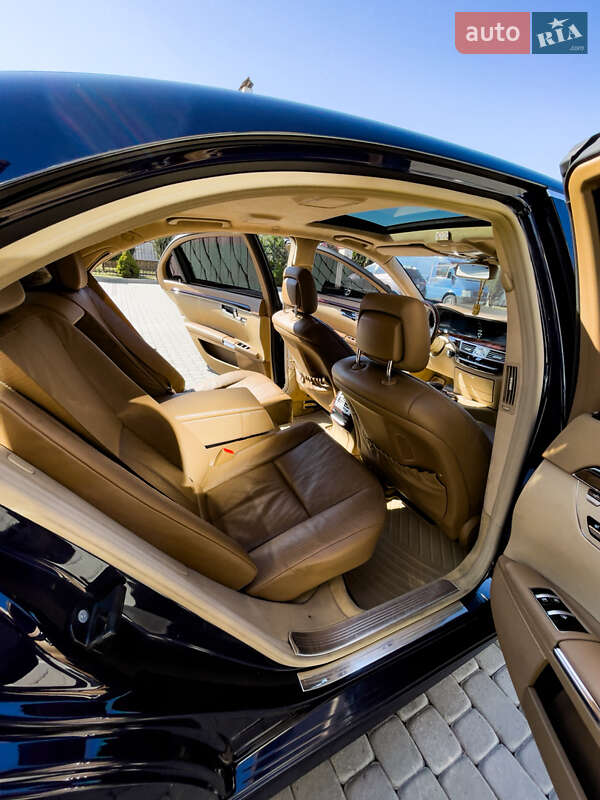 Седан Mercedes-Benz S-Class 2008 в Львове